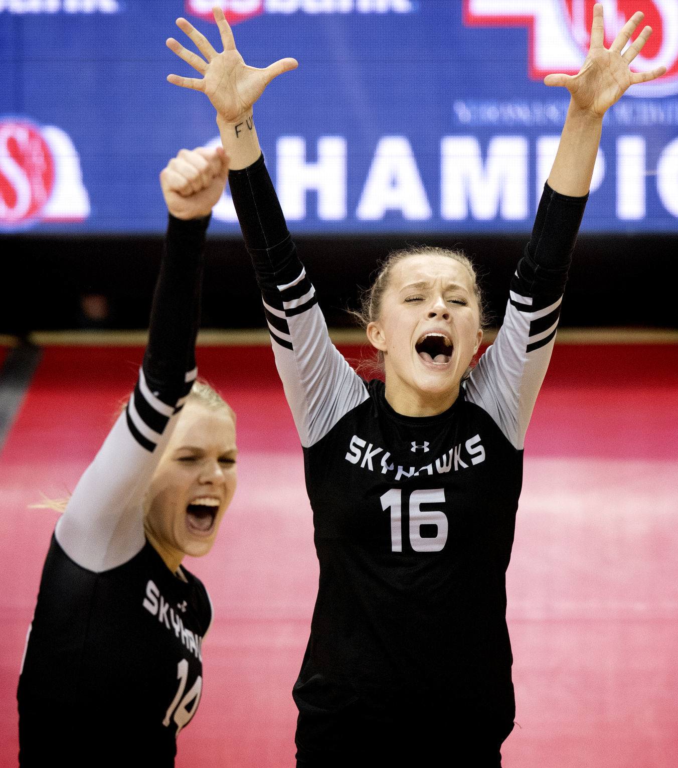 B volleyball, Omaha Skutt vs. Elkhorn South, 11/10/18